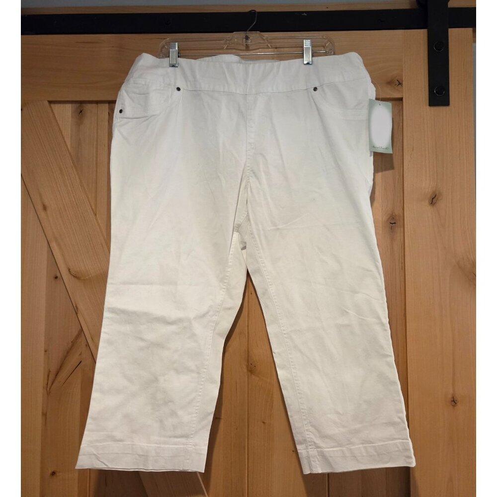 New! Women Sz 16W Keren Hart White Capris Pull on Stretch Pockets 38x22"